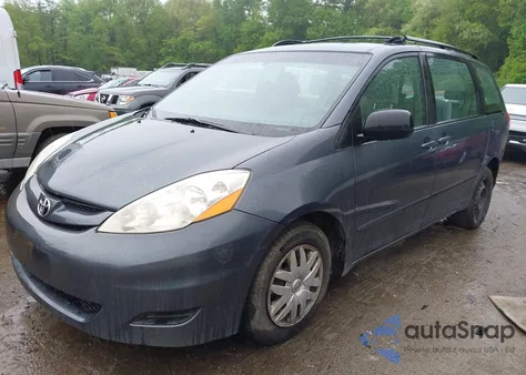 2010 Toyota Sienna Ce из США, поврежденный, VIN 5TDKK4CCXAS299639